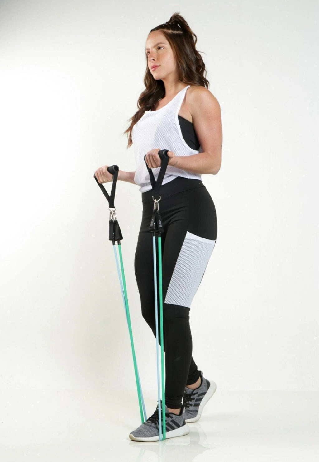 Conjunto P&B Detalhes : Top + Regata + Legging