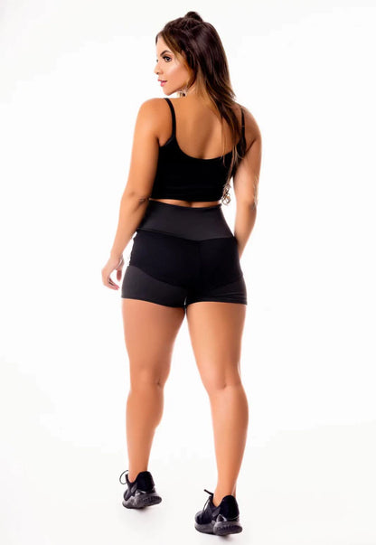 Conjunto Esportivo Alta Compressão - Detalhe de Faixa e Tela na Lateral