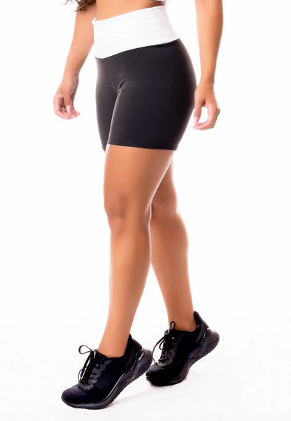 Short Fitness Preto com Cós Alto Bicolor (Preto e Branco)