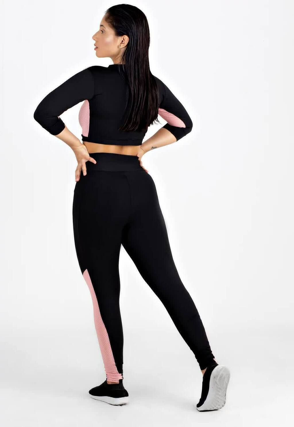 Conjunto Cropped Manga 3/4 e Legging Compressão (Rosa/Preto)