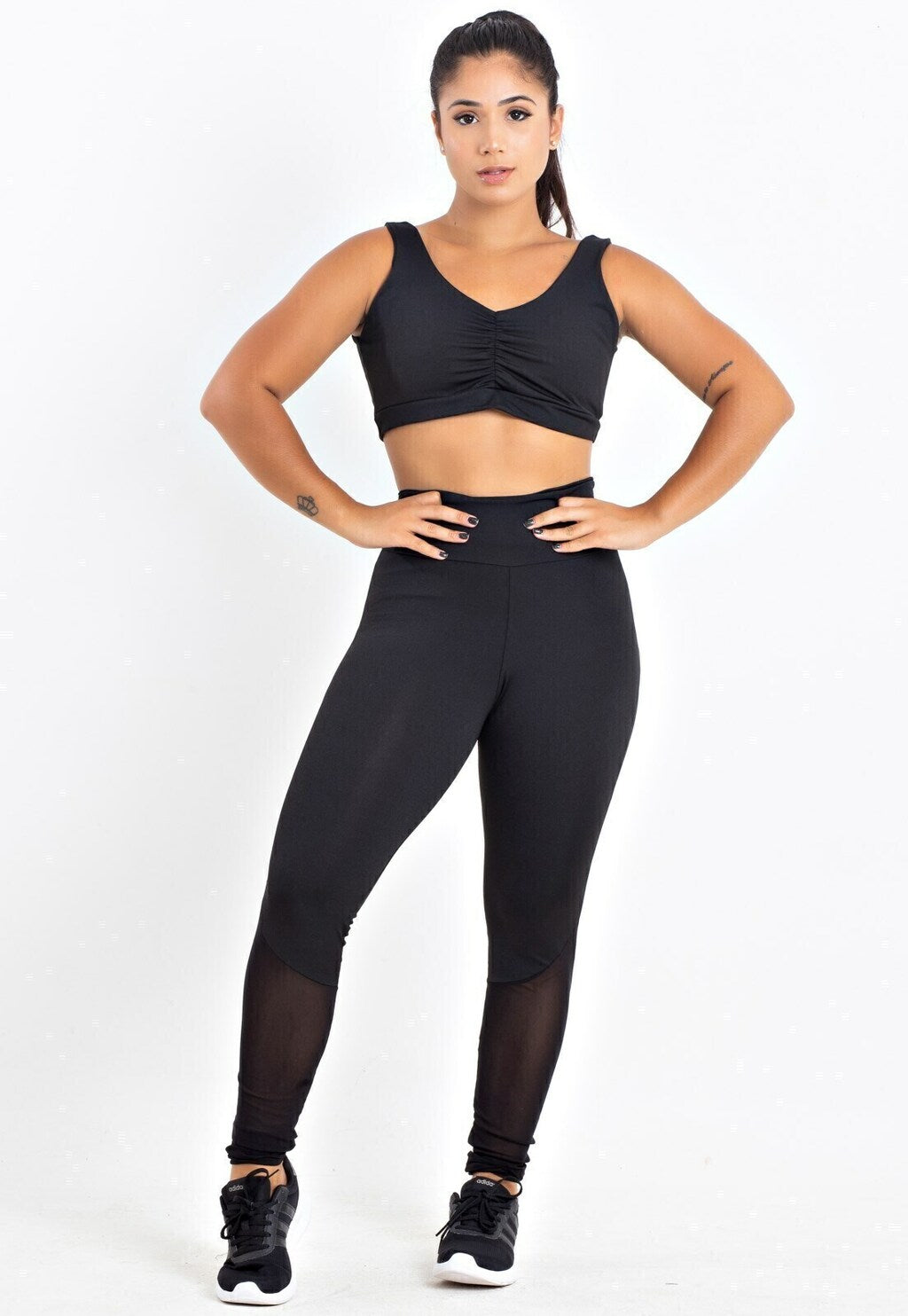Conjunto Essencial All Black: Legging Zero Transparência e Top Básico