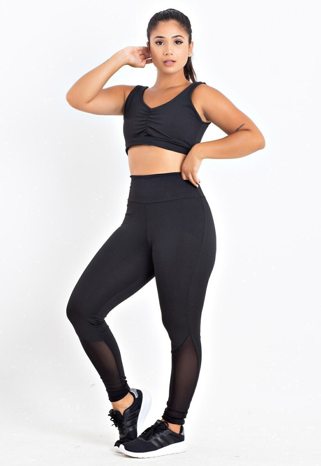 Conjunto Essencial All Black: Legging Zero Transparência e Top Básico