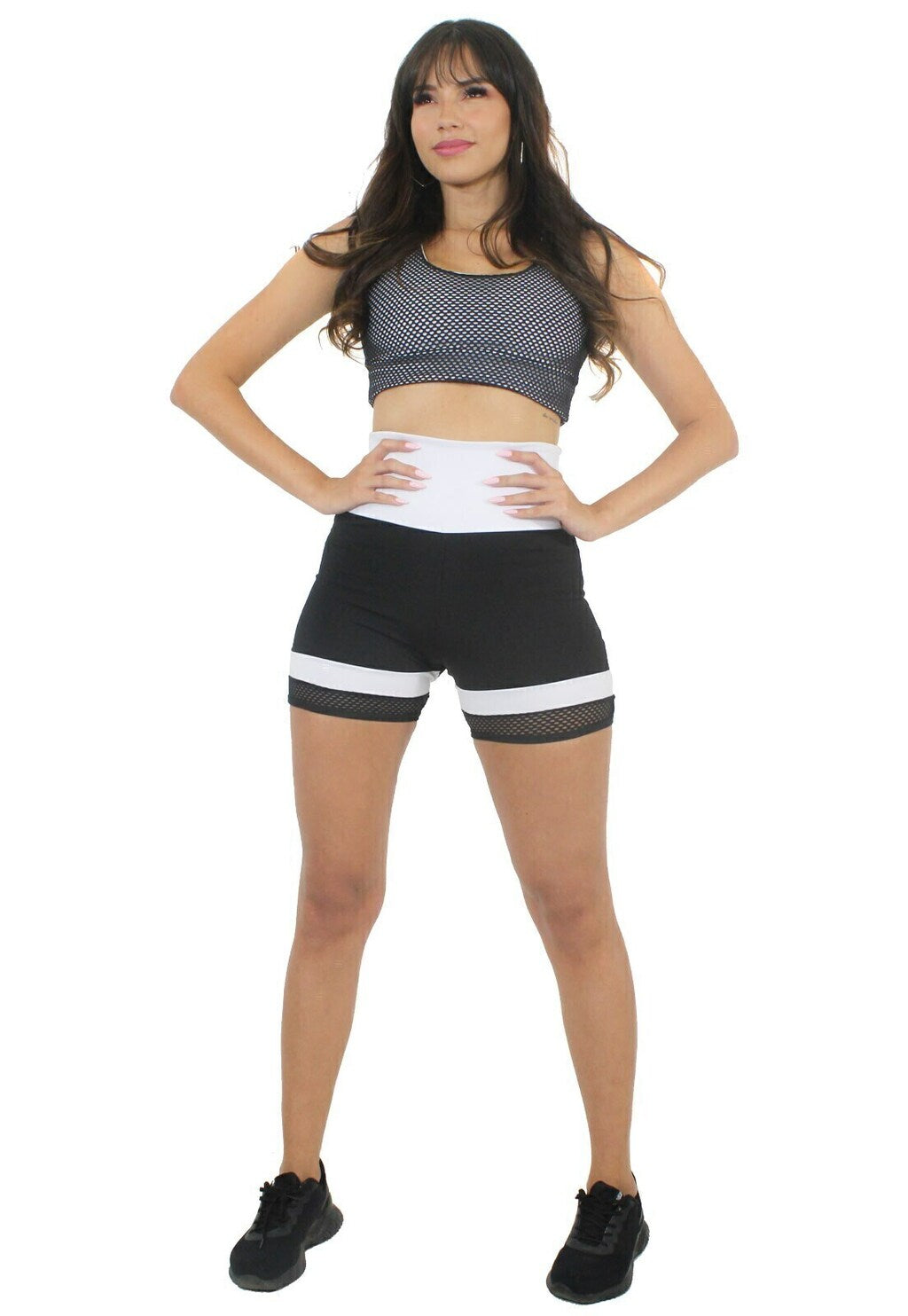Conjunto Fitness P&B Top Estampado e Short Cós Alto Branco com Tela
