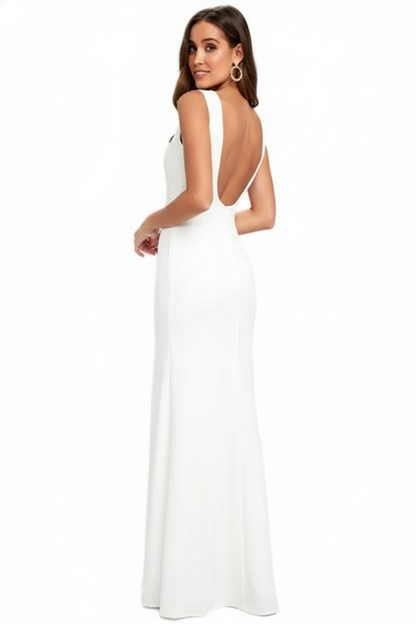Vestido Longo Branco Com Decote Canoa